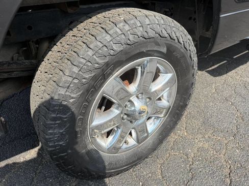 Used 2014 Ford F150 XLT w/ Equipment Group 302A Luxury AWD/4WD image 77
