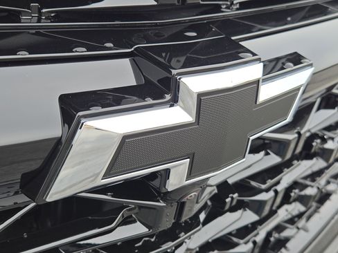 New 2026 Chevrolet Traverse RS w/ LPO, Floor Liner Package image 23