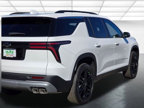 New 2026 Chevrolet Traverse LT FWD image 41