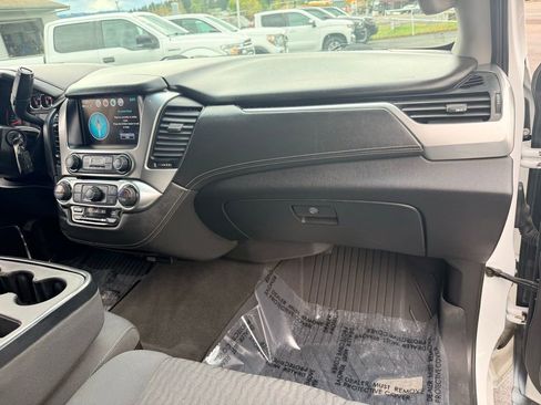Used 2020 Chevrolet Suburban LS w/ Max Trailering Package AWD/4WD image 27