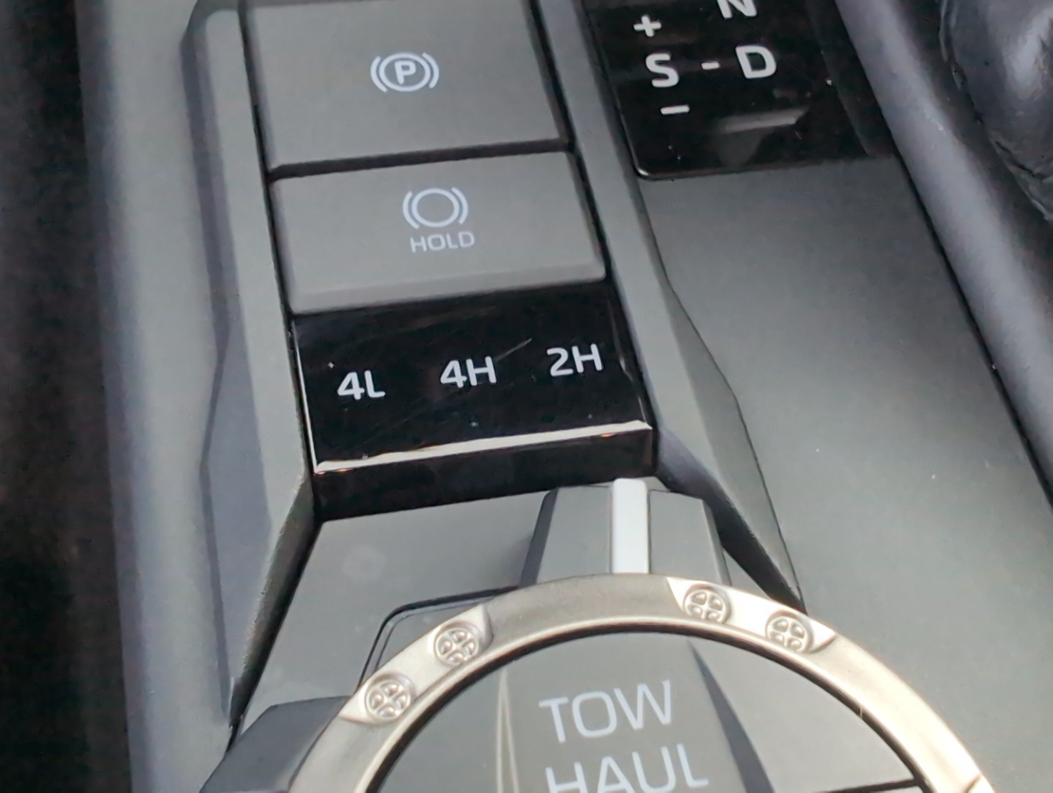 Certified 2026 Toyota 4Runner TRD Off-Road Premium AWD/4WD image 39
