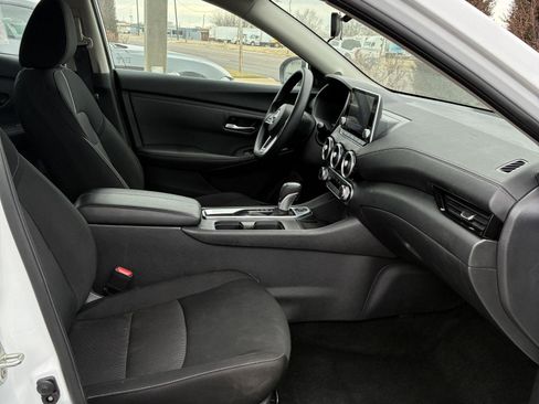 Used 2025 Nissan Sentra SV image 15