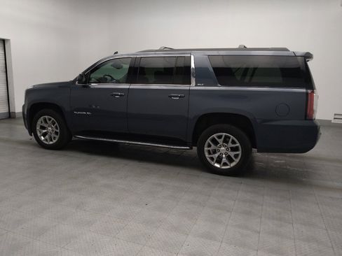 Used 2019 GMC Yukon XL SLT w/ Open Road Package image 3