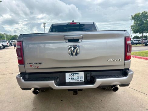 Used 2023 RAM 1500 Laramie AWD/4WD image 4