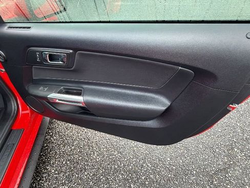 Used 2017 Ford Mustang GT image 16