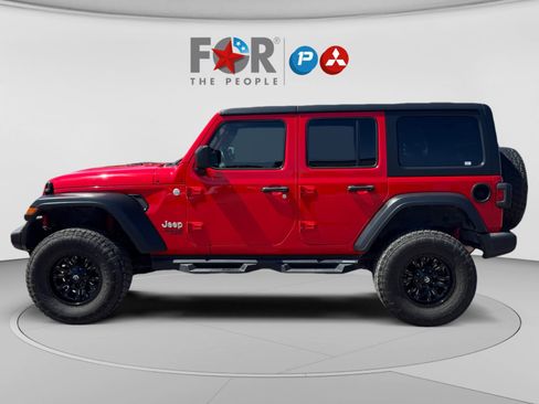 Used 2018 Jeep Wrangler Unlimited Sport S AWD/4WD image 2