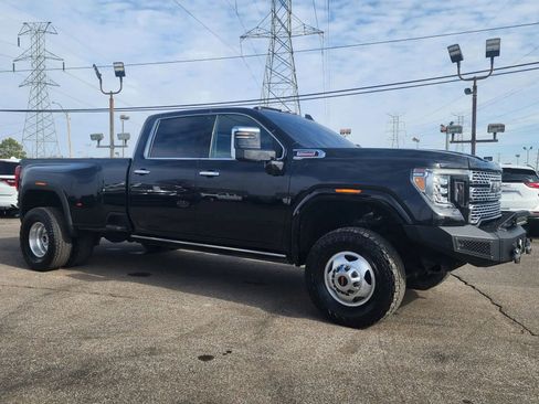 Used 2021 GMC Sierra 3500 Denali w/ Denali Ultimate Package image 18