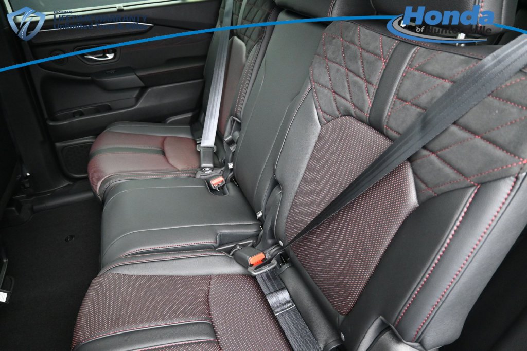 New 2026 Honda Pilot Black Edition image 27