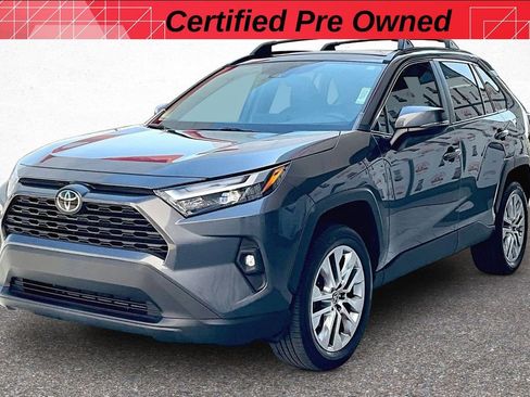 Certified 2023 Toyota RAV4 XLE Premium image 4
