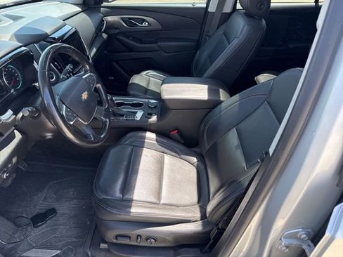 Used 2019 Chevrolet Traverse Premier w/ Redline Edition FWD image 26