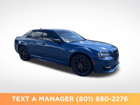 Used 2021 Chrysler 300 Touring L AWD/4WD image 7
