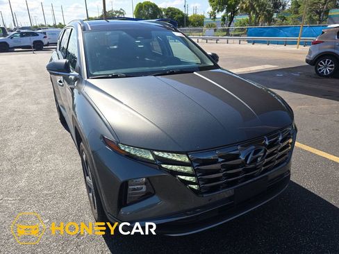 Used 2023 Hyundai Tucson Limited AWD/4WD image 1