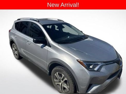 Used 2018 Toyota RAV4 LE w/ All Weather Liner Package AWD/4WD image 1
