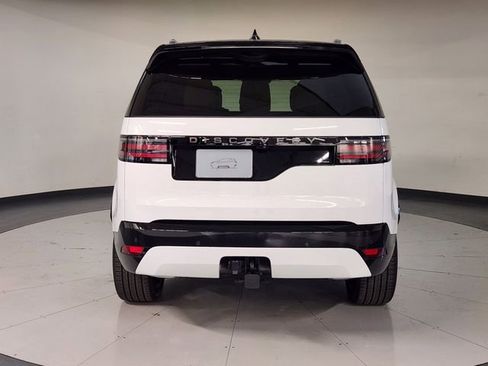 New 2025 Land Rover Discovery Dynamic SE image 10