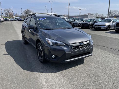 Used 2021 Subaru Crosstrek 2.5i Limited w/ Moonroof Package 2 AWD/4WD image 1