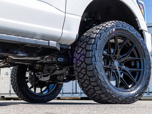 New 2025 Ford F150 Lariat w/ Equipment Group 501A Mid image 26