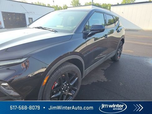 Used 2023 Chevrolet Blazer LT w/ Driver Confidence Package AWD/4WD image 3