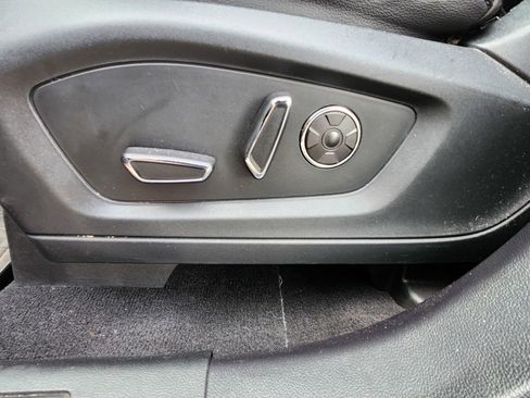 Used 2020 Ford Explorer ST w/ Premium Technology Package image 16