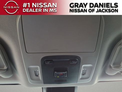 Used 2023 Toyota Camry LE image 20