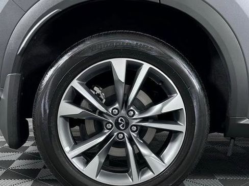 Certified 2025 INFINITI QX60 Luxe image 11