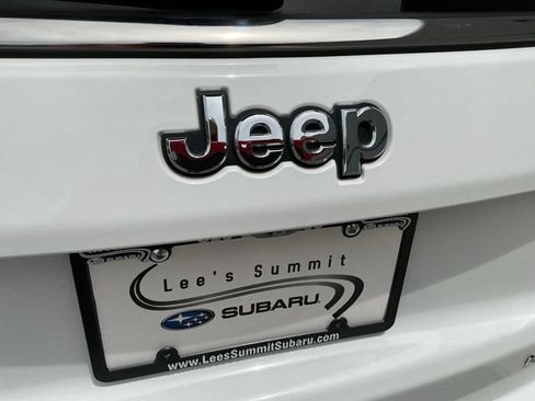 Used 2024 Jeep Compass Limited AWD/4WD image 4