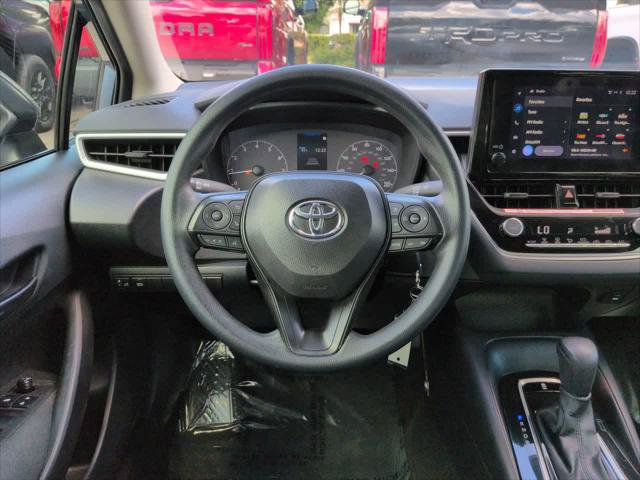 Certified 2025 Toyota Corolla LE FWD image 15