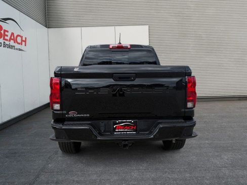 Used 2024 Chevrolet Colorado Trail Boss w/ Technology Package image 14