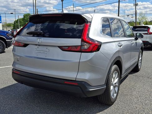 Certified 2024 Honda CR-V EX image 6