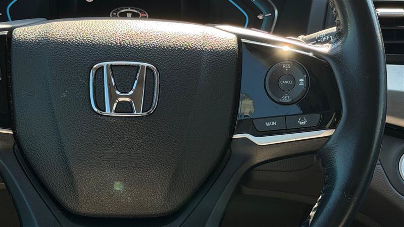 Used 2018 Honda Odyssey Touring image 32