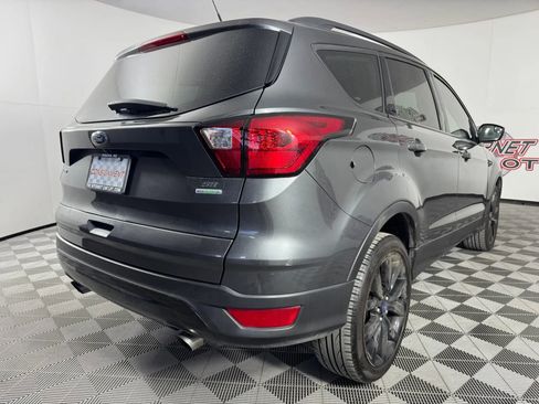 Used 2019 Ford Escape SE FWD image 27
