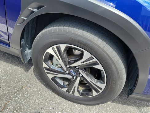 Used 2024 Subaru Crosstrek 2.0i Premium image 8