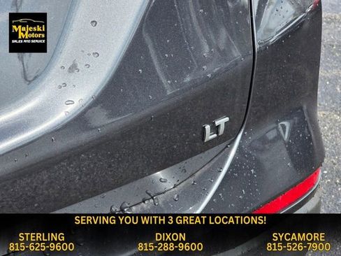 Used 2023 Chevrolet Equinox LT image 14