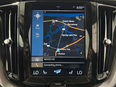 Used 2019 Volvo XC60 T5 Inscription w/ Protection Package AWD/4WD image 5