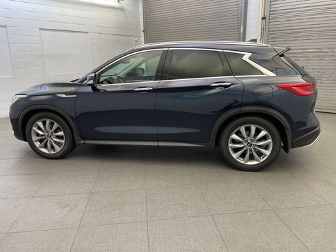 Used 2020 INFINITI QX50 Luxe w/ Navigation Package AWD/4WD image 8