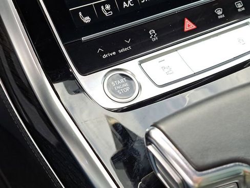 Used 2021 Audi Q7 3.0T Prestige image 13