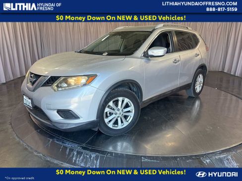 Used 2014 Nissan Rogue SV FWD image 1