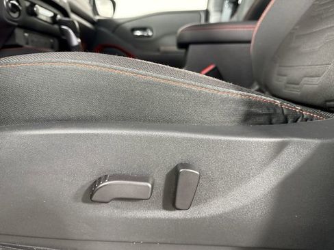 Used 2024 Nissan Frontier PRO-4X w/ Off-Road Protection Package image 21