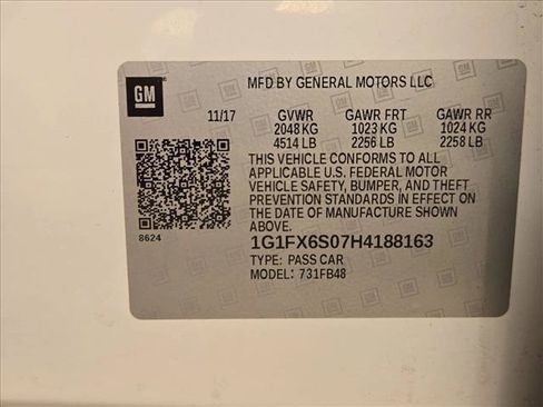 Used 2017 Chevrolet Bolt Premier w/ Driver Confidence II Package FWD image 14
