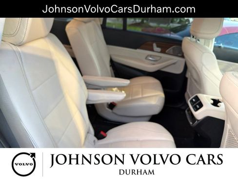 Used 2024 Mercedes-Benz GLS 450 4MATIC image 14