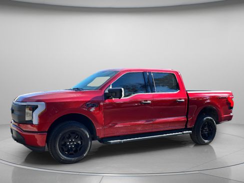 New 2025 Ford F150 Lightning XLT image 2