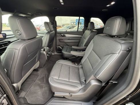 New 2026 Buick Enclave Sport Touring FWD image 37