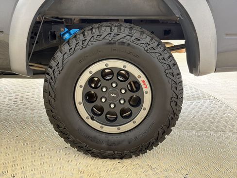 Used 2014 Ford F150 Raptor w/ Equipment Group 801A Luxury AWD/4WD image 12