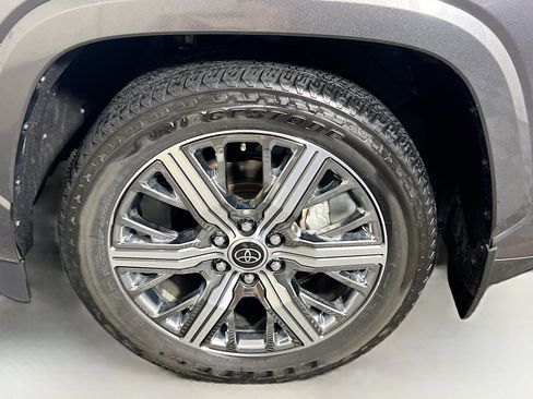 Used 2024 Toyota Sequoia Capstone AWD/4WD image 13