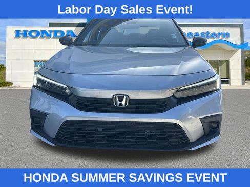 Used 2024 Honda Civic Sport image 2