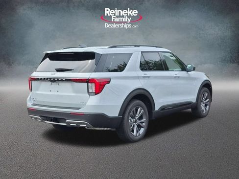 New 2026 Ford Explorer Active AWD/4WD image 5