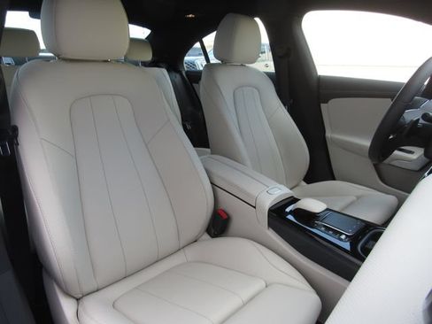 Certified 2023 Mercedes-Benz CLA 250 w/ Premium Package image 19