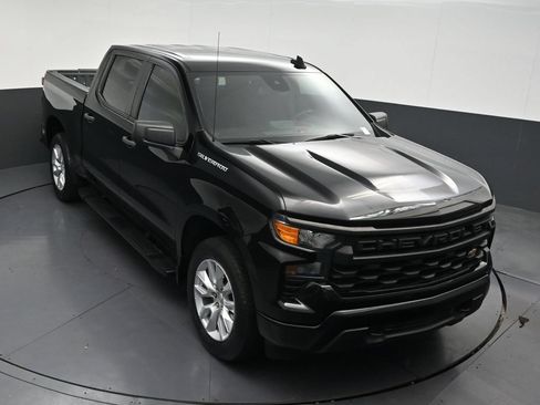 Used 2022 Chevrolet Silverado 1500 Custom RWD image 25