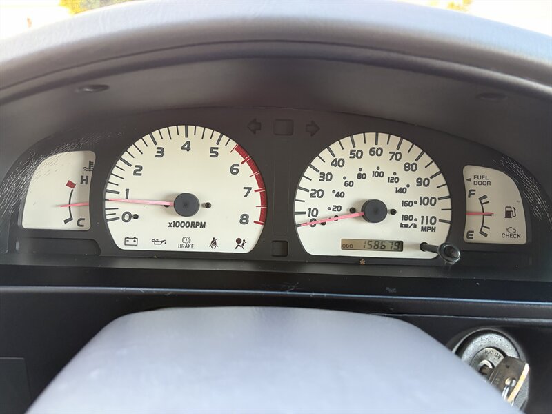 Used 2003 Toyota Tacoma PreRunner w/ Pwr Pkg w/ Mirrors RWD image 18
