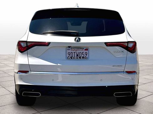 Used 2023 Acura MDX SH-AWD w/ Technology Package image 7