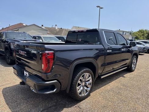 Used 2024 GMC Sierra 1500 Denali w/ Denali Reserve Package AWD/4WD image 6